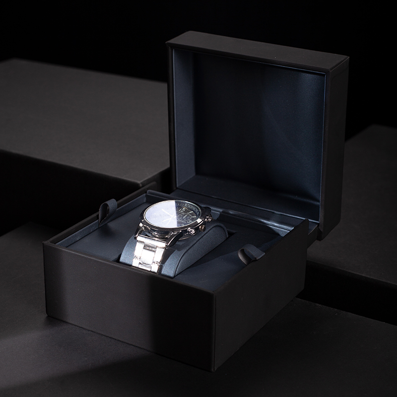 Watch Storage Boxes for Travel: Portable and Secure Solutions for Watch Enthusiasts