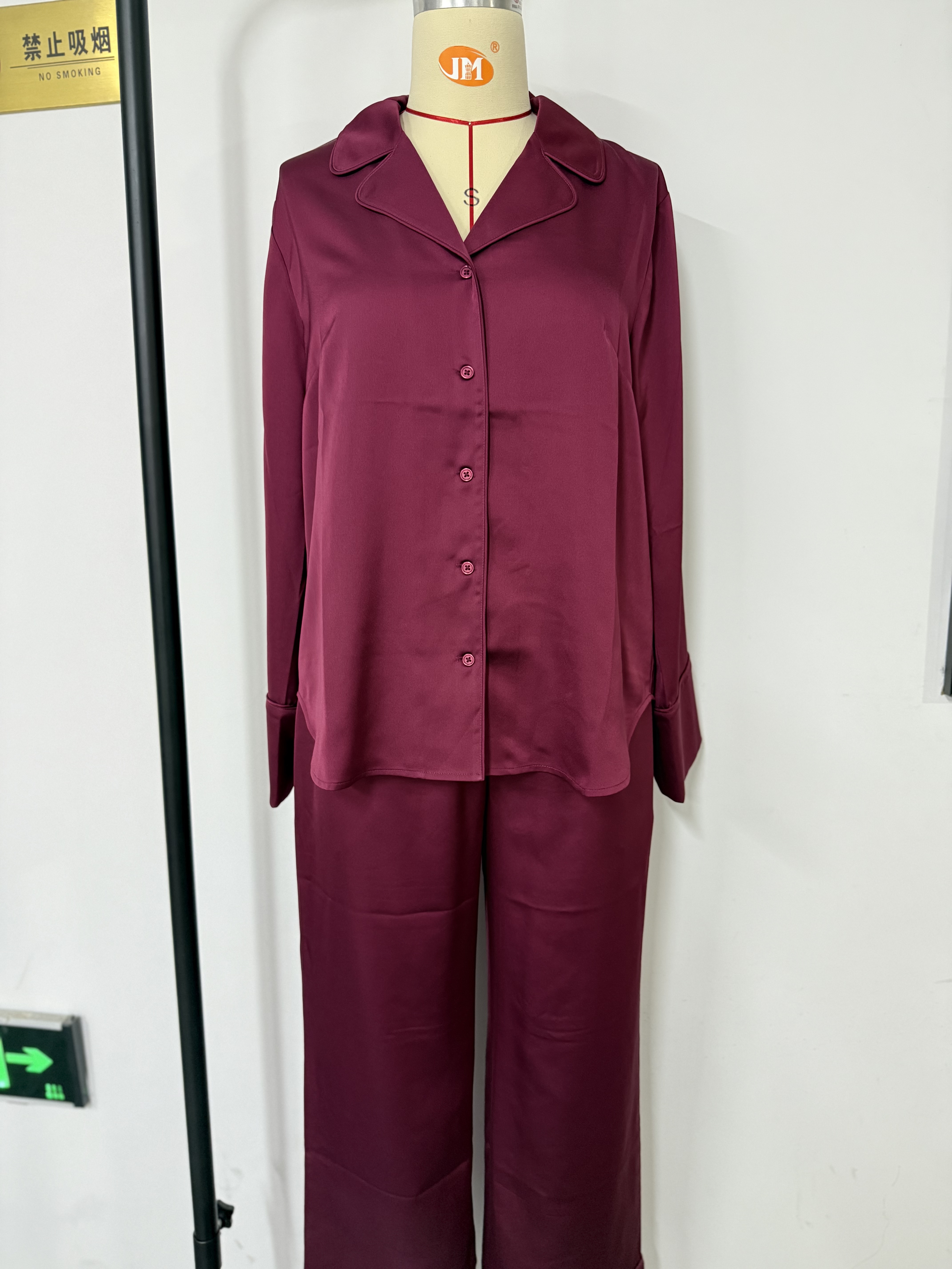 Wholesale Sleepwear Supplier: Quality & Innovation